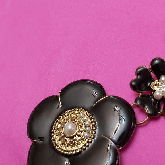 Nice Necklace - Picture 5 of 8